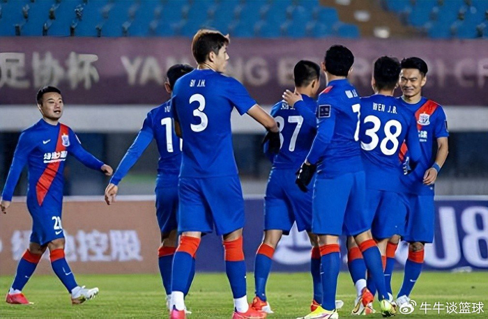 开云在线-他本赛季仅用三场比赛！就让球迷看到接班吴曦希望，值得期待|上海申花|中超|吴启鹏|斯卢茨基|上海申花足球俱乐部_新浪体育_新浪新闻